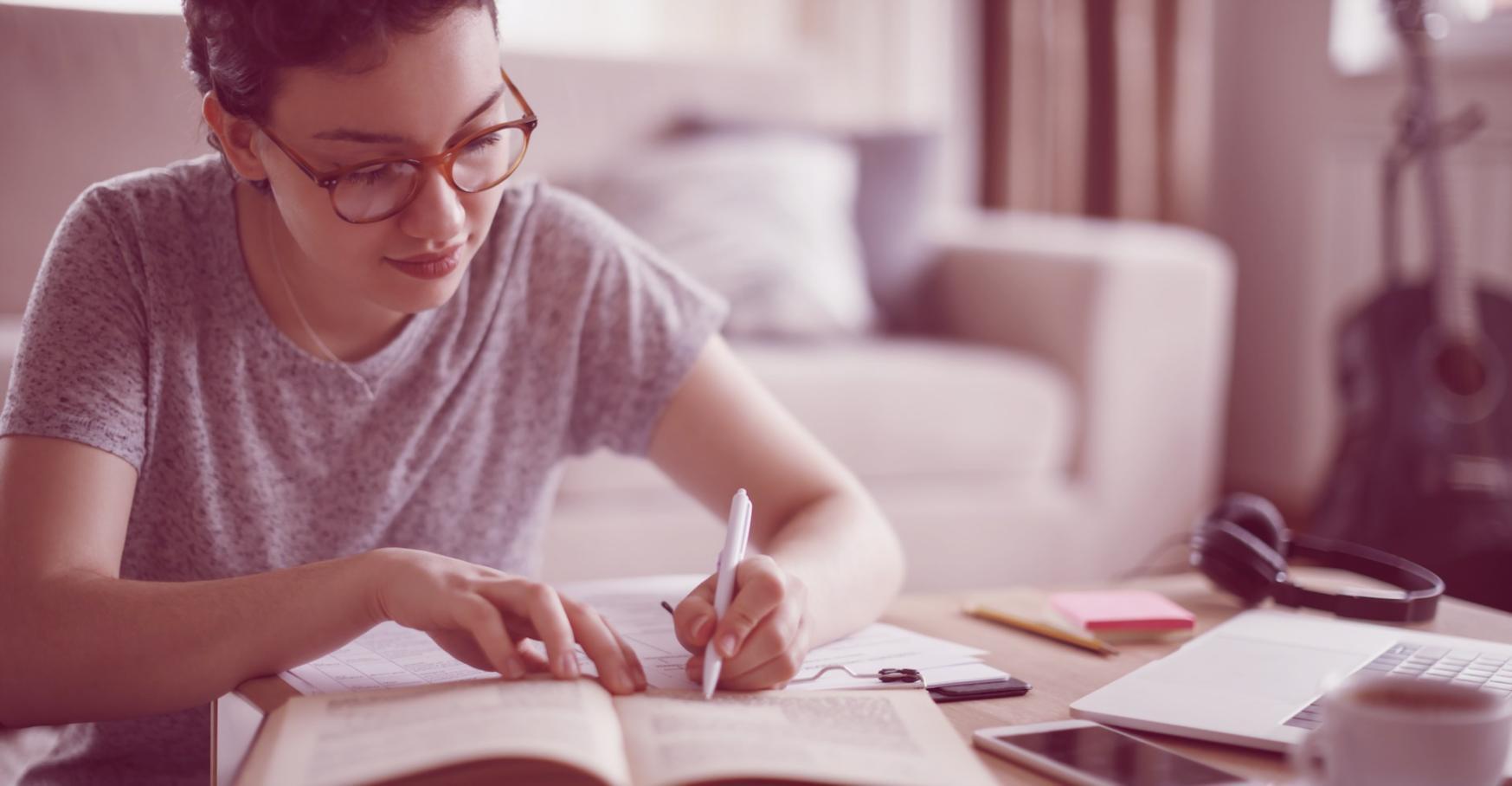 Interactive financial negotiation training session